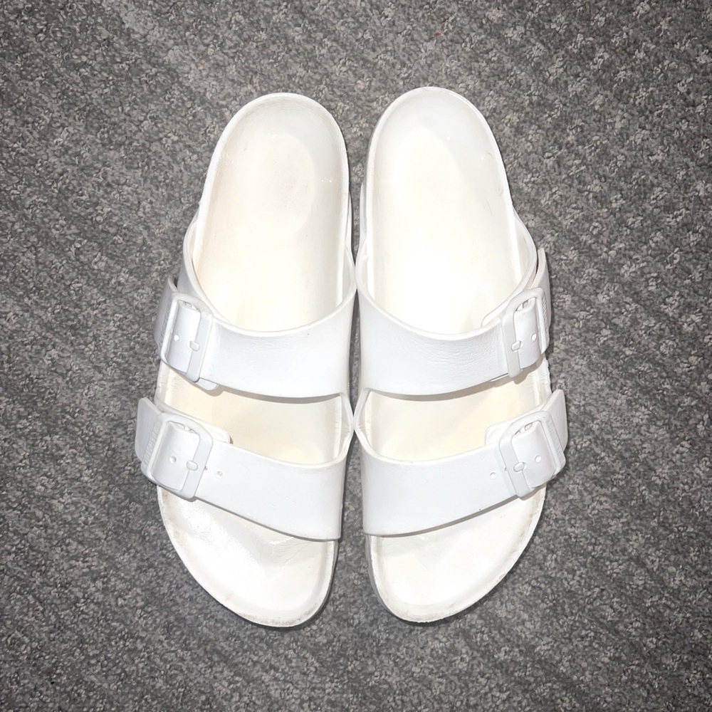 white waterproof birkenstocks sandals